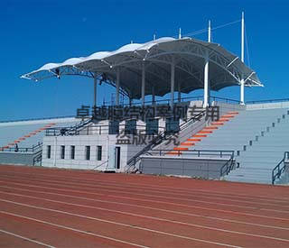 長春一汽高等專科學校操場膜結(jié)構(gòu)看臺