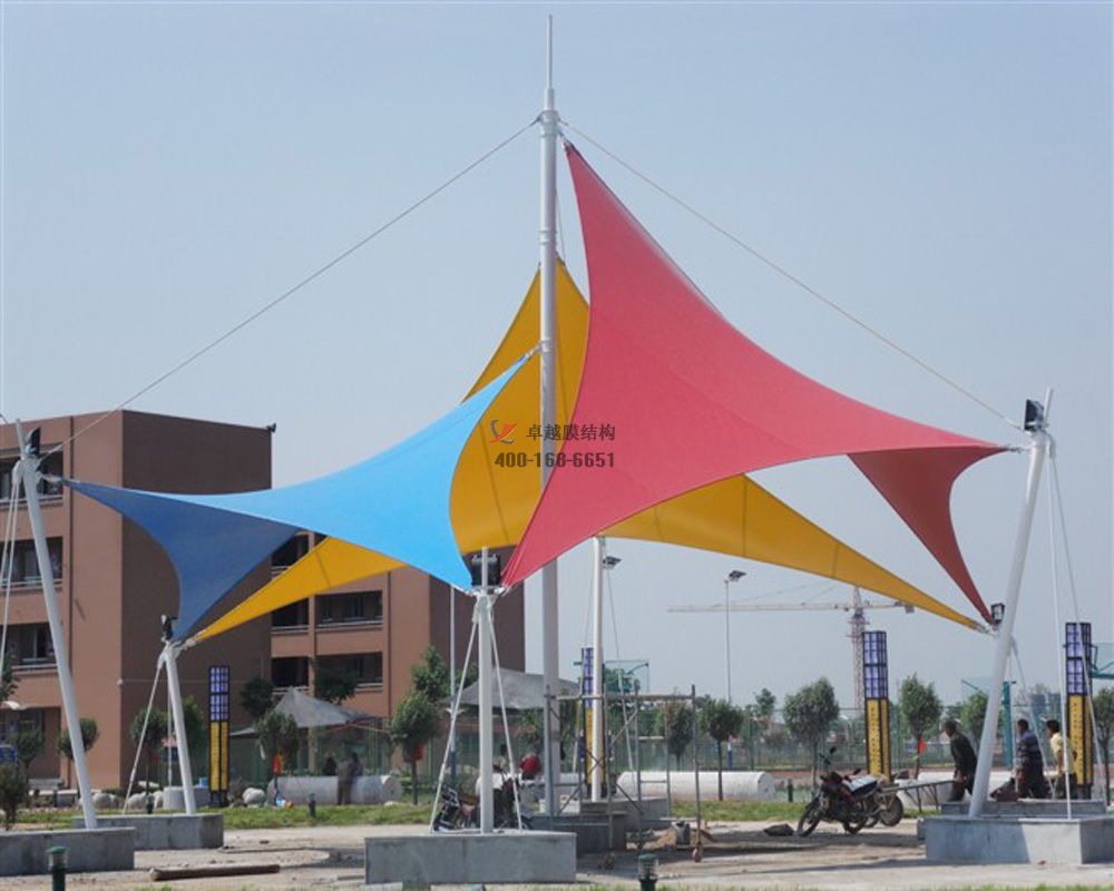 泰安<font color='red'>張拉膜結構</font>景觀小品【案例圖片】