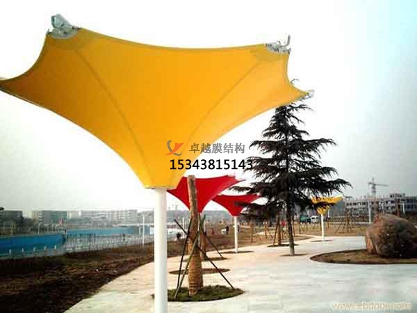 汕頭景觀<font color='red'>張拉膜結(jié)構(gòu)</font>遮陽棚【生產(chǎn)廠家】