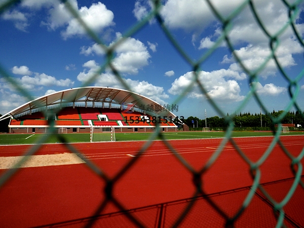 樂亭<font color='red'>膜結(jié)構(gòu)看臺</font>雨棚設(shè)計(jì)施工安裝