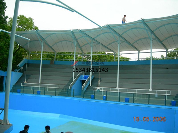 寬城膜結(jié)構看臺雨棚設計施工安裝