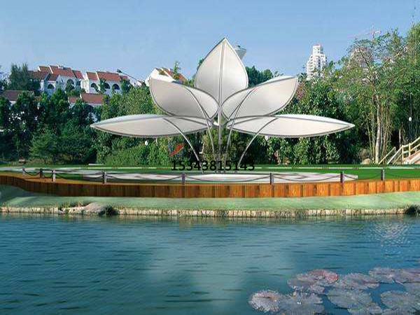 膜結(jié)構(gòu)景觀工程能提供豐富多彩的用途！