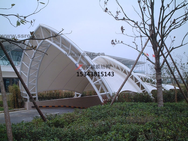 廈門選膜結(jié)構(gòu)材料要注意哪幾點？