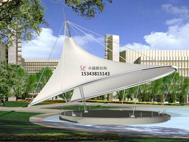 選擇PVDF膜材時需要考慮哪些因素？