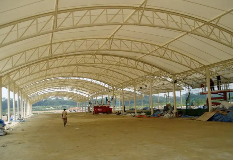 不看不知道，<font color='red'>膜結(jié)構(gòu)車棚</font>的好處這么多