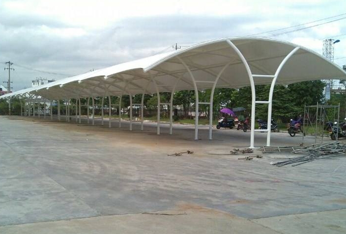 索<font color='red'>膜結(jié)構(gòu)車棚</font>定制需要怎么選擇生產(chǎn)廠家？