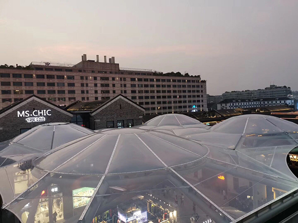 ETFE膜結(jié)構(gòu)材料的種類有哪些？如何選購適合自己的ETFE膜結(jié)構(gòu)？